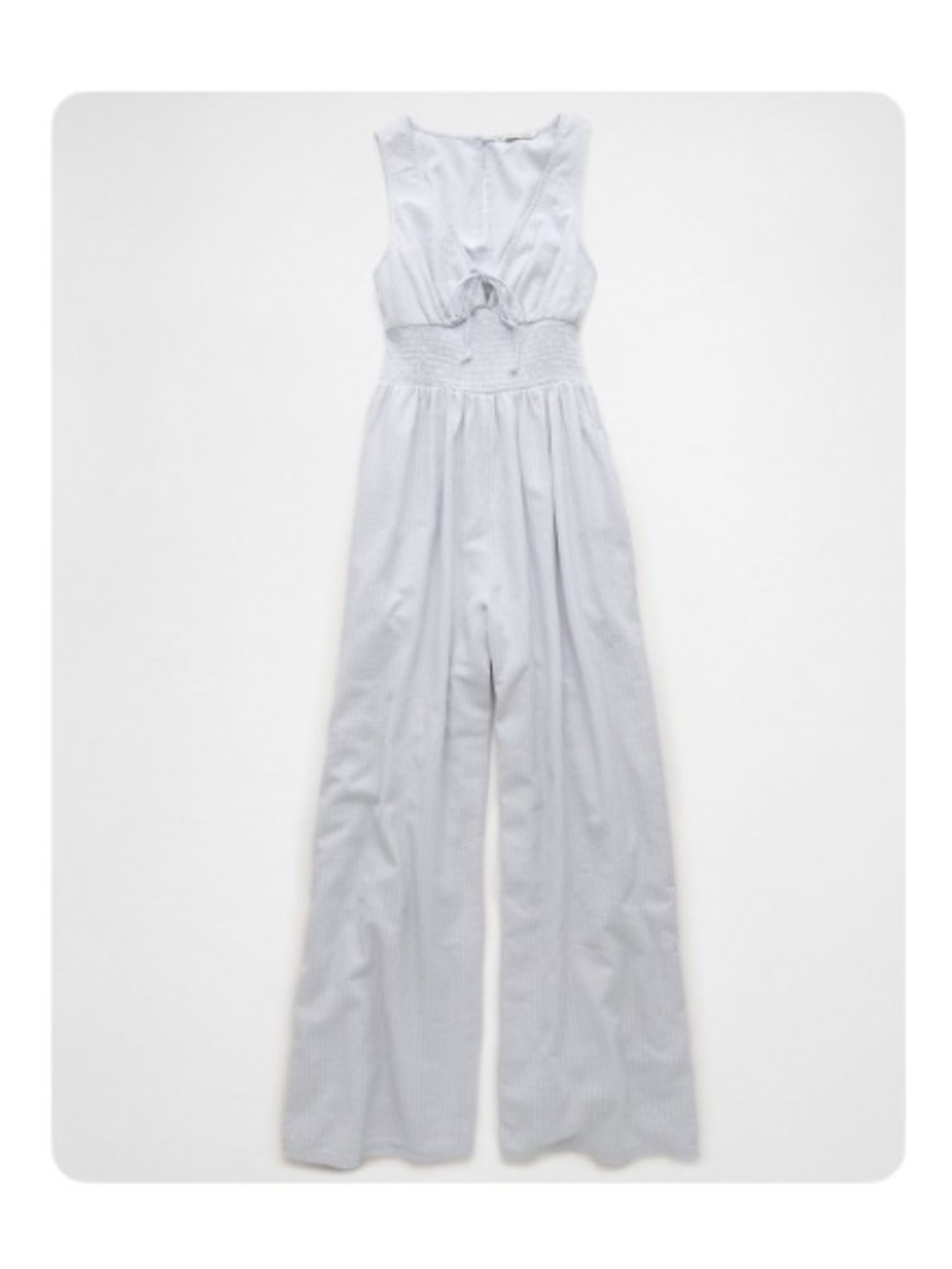 AE Smocked Bodice V-Neck
Jumpsuit